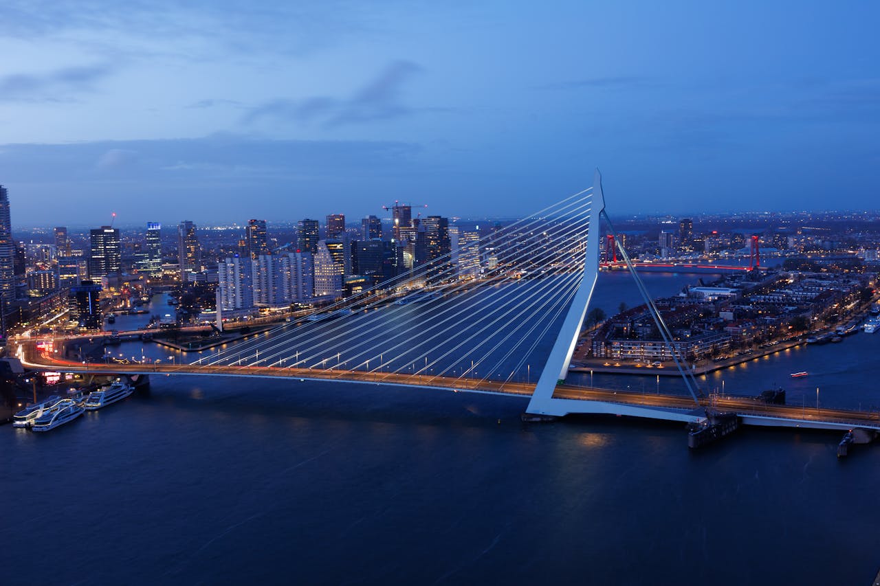 Rotterdam skyline at night